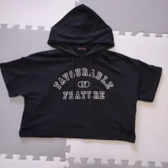 Lovetoxic 130 SS フード付き ブラック クロップドTシャツ