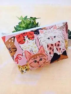 ファスナーポーチ(猫さん大集合ピンク)