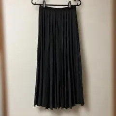 UNIQLO/ユニクロ プリーツスカート チャコールグレー ミディ丈 Ｓ