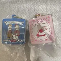 サンリオ クッキー缶チャーム マロンクリーム ボードビルデュオ