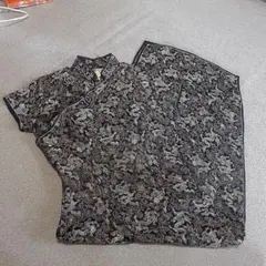 Item thumbnail for item 18580812-9214-4b1b-81e8-a14670c75d4f