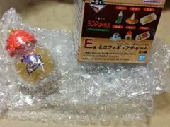 一番くじ　コメダ珈琲店　E賞　ミニフィギュアチャーム　サマージュース