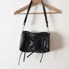 ブラックリボンショルダーバッグ