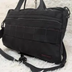 ブリーフィング　ワンショルダーナップバック　カーキー　美品 ブリーフィング ワンショルダーナップバック カーキー 美品