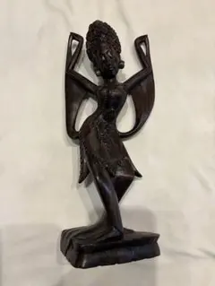 バリ風 木製彫刻 踊る女性像