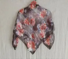 新品タグ付き 花柄 大判 シルクスカーフ クレール・ジャルダン 絹100%