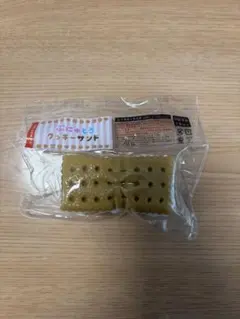 ぷにゅとろクッキーサンド　スクイーズ