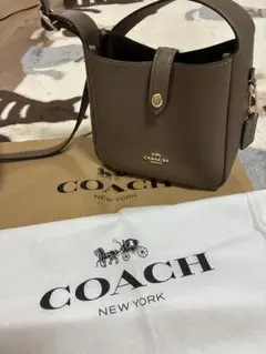 コーチcoach未使用品ショルダー、斜め掛けバック今日だけ！