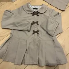BeBe ベージュジャケット 140サイズ