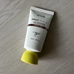 Anua Vita C Tone-up Sun Cream 下地　アヌアのサムネイル