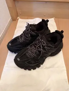 超美品 バチイケ 幻の BALENCIAGA TRACK SNEAKER 42 - メルカリ