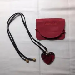 バカラ　ネックレス