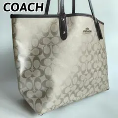 美品✨コーチ　トートバッグ　ショルダーバッグ　リバーシブル　ゴールド　メタリック