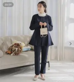 神戸レタス　ペプラムスーツ