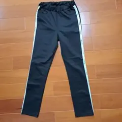 Item thumbnail for item 6d6a2ef4-69f3-4942-8bac-e66b060f7483