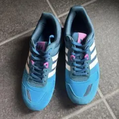 adidas スニーカー ブルー×ホワイト