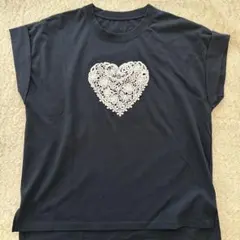 アンドラブ ネイビー ハート型レース刺繍 半袖Tシャツ
