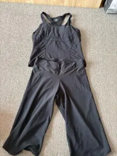 ナイキ ヨガウェア タンクトップとパンツセット L