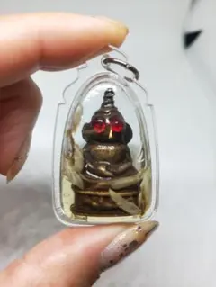 幸運を呼ぶ精霊ンガン　プラクルアン　水牛角+精霊油　レア　金運　魅力　人縁　幸運 幸運を呼ぶ精霊ンガン プラクルアン 水牛角製 レア 金運 愛情