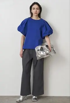 ELENDEEK バルーンコクーンスリーブブラウスのサムネイル