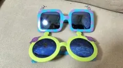 モンスターズ・インクのサリー、トイストーリーのグリーンメンのサングラス