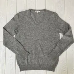 《ユニクロ》　カシミヤ100% Vネックセーター　グレー　L ニット