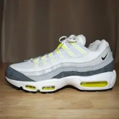極美品 NIKE AIR MAX 95 WHITE/GREY-VOLT