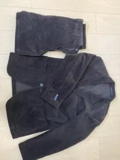 ユニクロ　コーデュロイ テーラードジャケットとパンツ　セットアップ