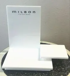 グローバル　ミルボン　商品ディスプレイ用品
