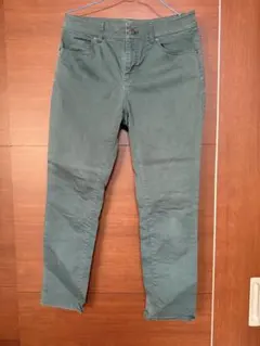 スキニーパンツ グリーン