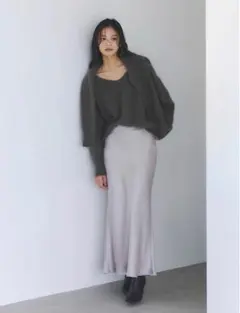 【美品】ánuans サテンナロースカート グレイッシュピンク 2サイズ