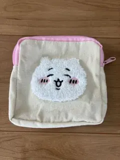ちいかわ　ポーチ　ガチャガチャ