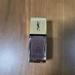 Yves Saint Laurent ネイルカラー 21 Taupe Retroのサムネイル