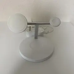 Belkin（ベルキン）　Apple 3in1充電器