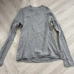 UNIQLO グレー 長袖ニット M