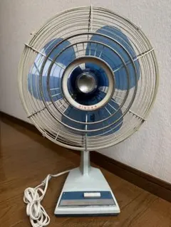 昭和レトロ ナショナル 扇風機 青3枚羽根 タイマー付 動作良好.. 昭和レトロ ナショナル 扇風機 青3枚羽根 タイマー付 動作良好