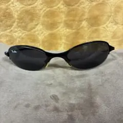 Ray-Ban ❗️レア‼️ ブラック サングラス オーバル型値下げしました。