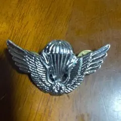 旧日本軍か米軍の落下傘兵徽章（Parachutist Badge 空挺徽章 - メルカリ