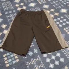 リーボック　ハーフパンツ　Mサイズ