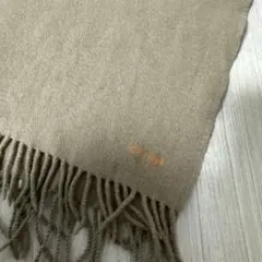 セリーヌマフラーのサムネイル