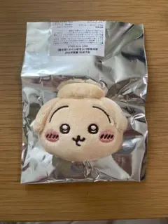 ちいかわ おかおぬいぐるみ バッジ うさぎ