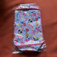 ディズニーキャラクターのポーチ