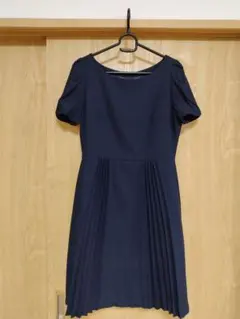 ketty ネイビー ワンピース プリーツ 半袖 サイズ3のサムネイル