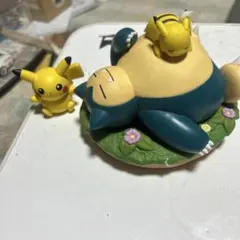 カビゴンとピカチュウ フィギュアセット