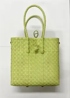 Item thumbnail for item 76e222de-eff6-4238-a09f-e331d8376dd5