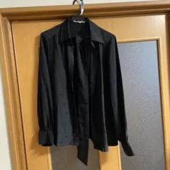 レディース　ブラウス　HANAÉ MORI 黒 長袖シャツ リボン付き