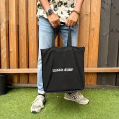 正規品　LUSSO SURF ビッグスクエアトートバッグ　ブラックのサムネイル