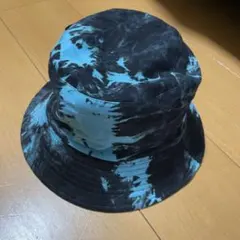 バケットハット　リバーシブル