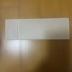 ホワイト プラスチック ペンケース