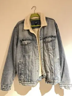 GAP ボア襟付きデニムジャケット